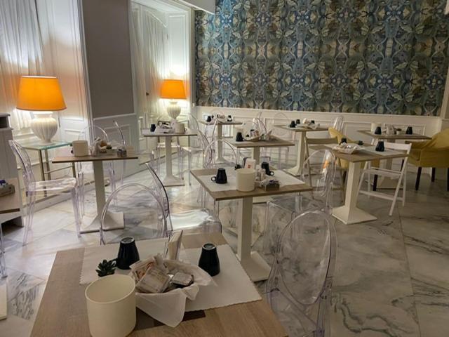 Hotel Bristol Триест Экстерьер фото