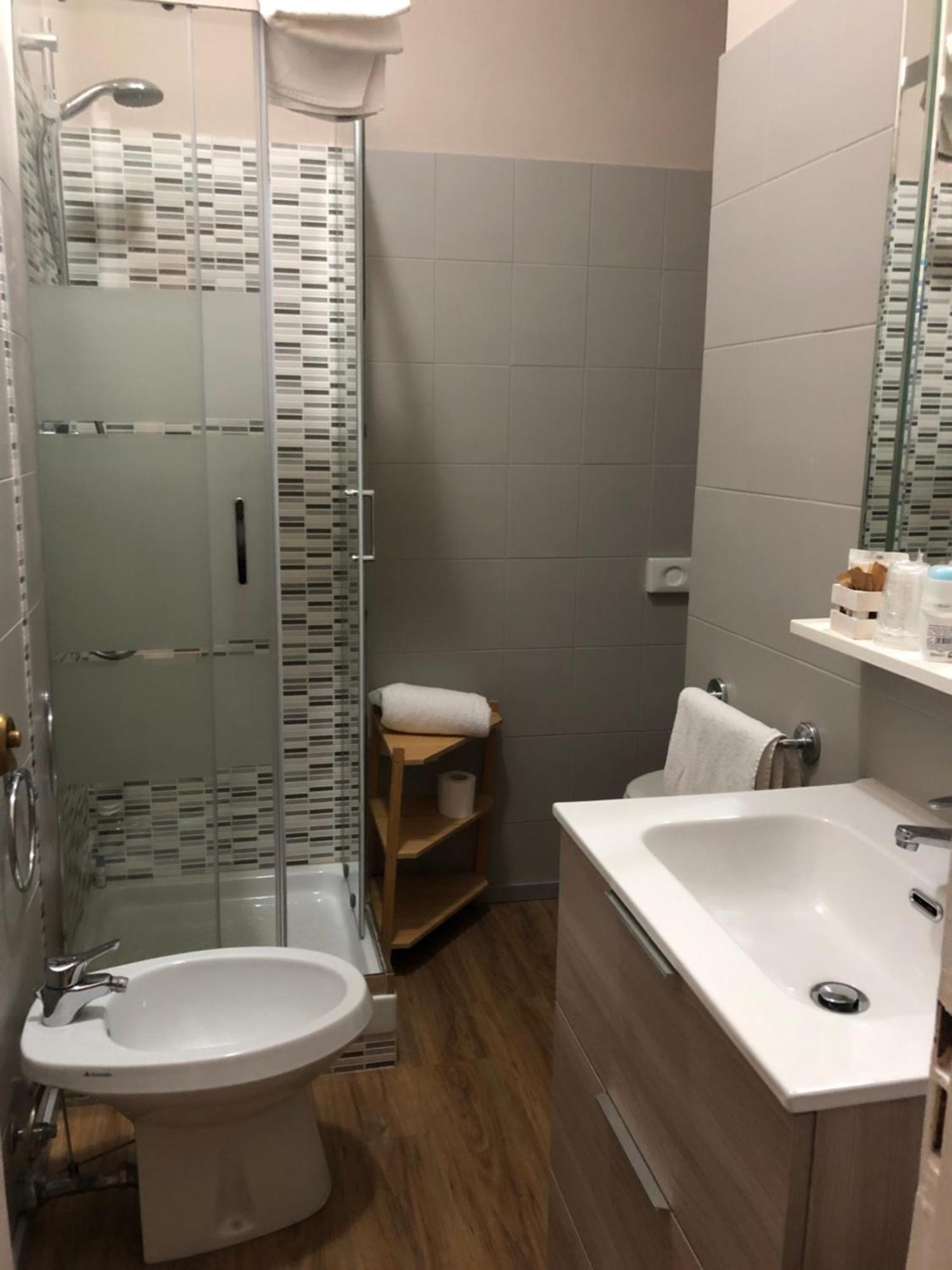 Hotel Bristol Триест Экстерьер фото
